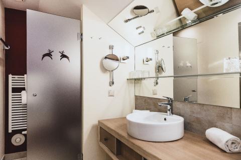 Edelstein-Suite Edelstein-Suite